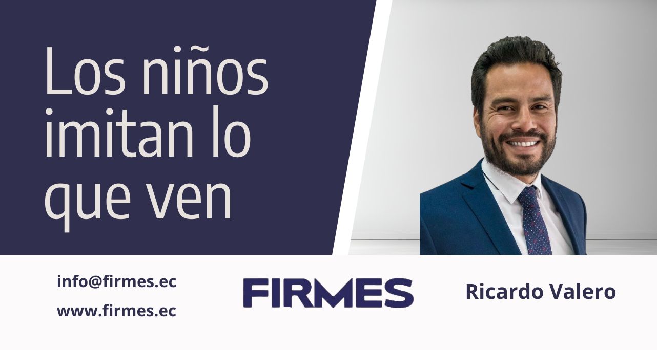 Los niños imitan lo que ven